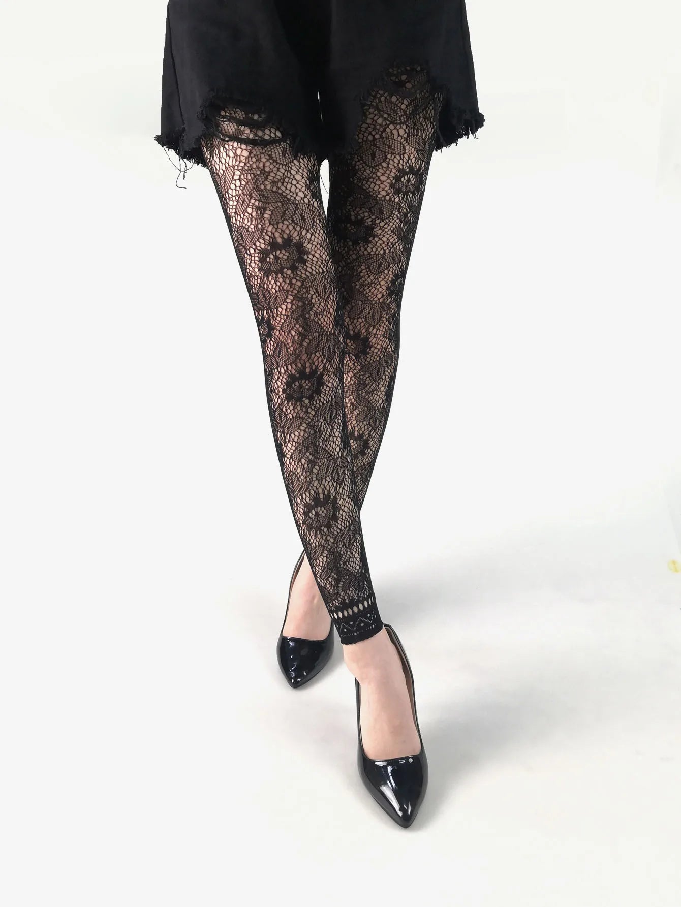 Hot Sexy Gothic Mesh Tights High Elasticity Women's Pantyhose Black Stockings Lace Hollow Fishnet Classic Ladies Sexy Pantyhose